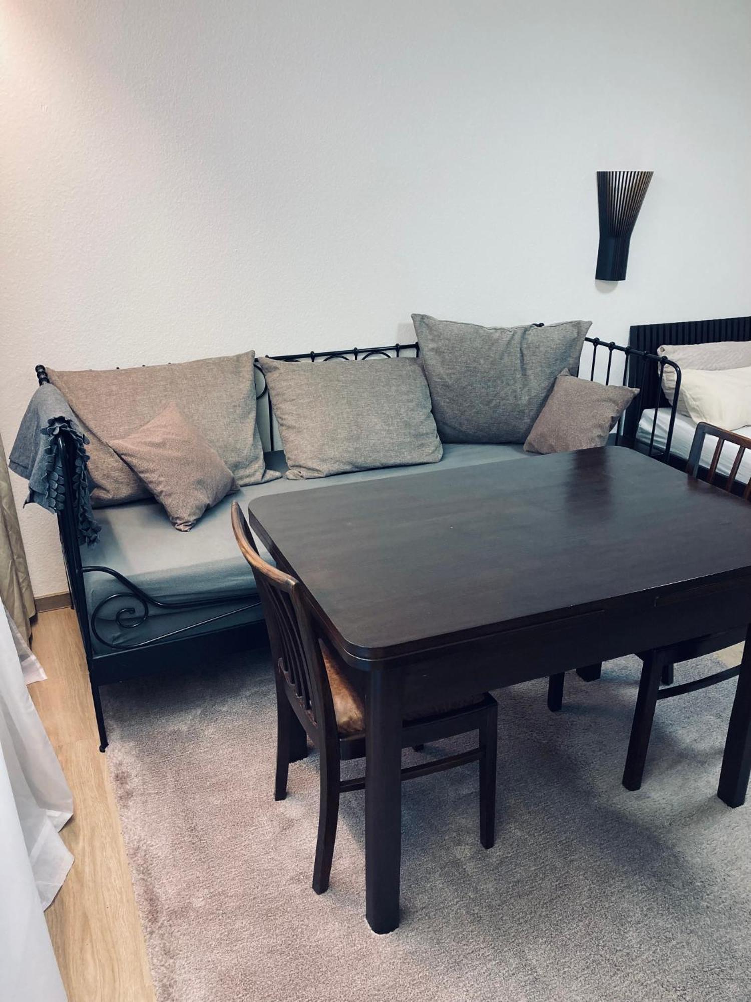 Free Apartment - Ermstal Бад Урах Екстериор снимка